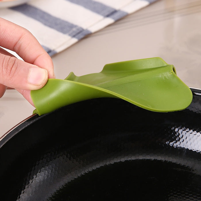 Kitchen Pan Circular Rim Deflector